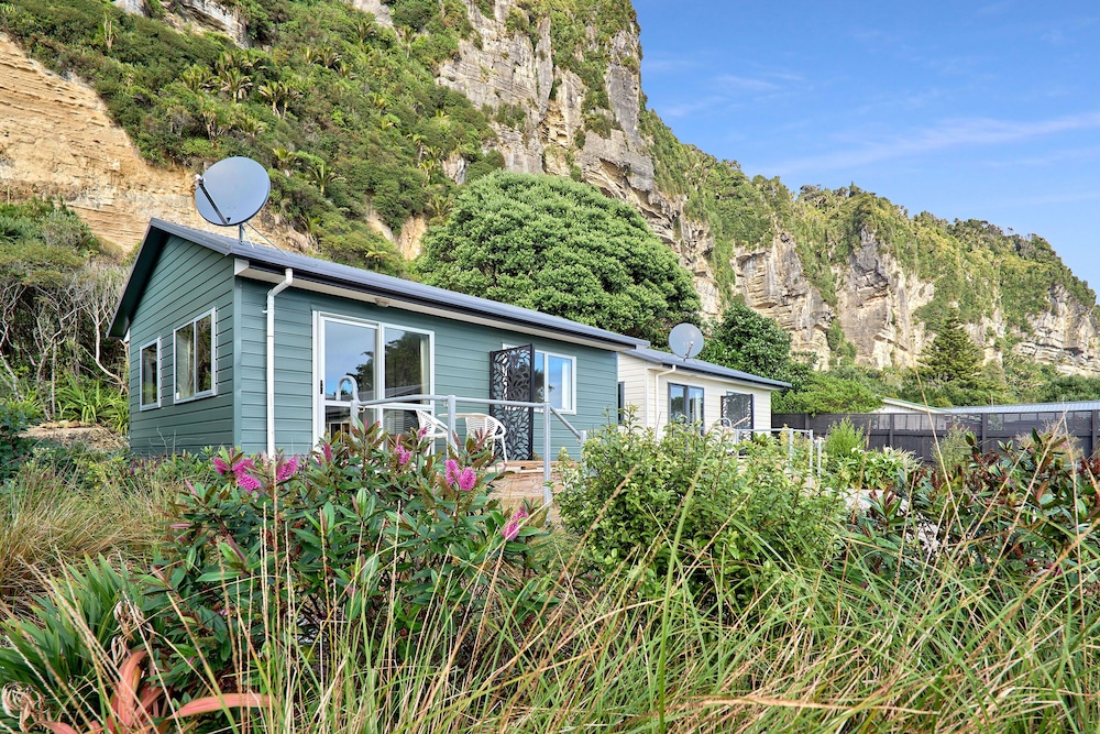 Punakaiki Beachfront Motels