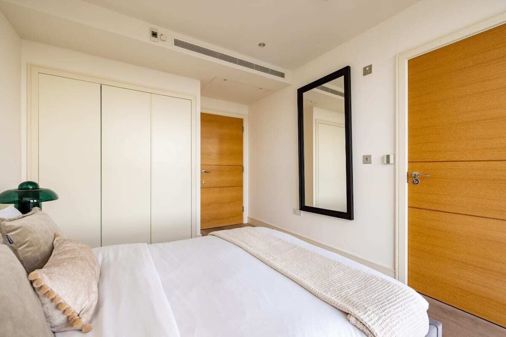 The Thames View - Stunning 3bdr Apartment With Terrace