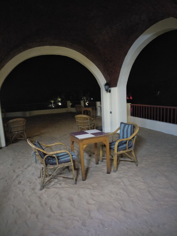 El Prince Guest House
