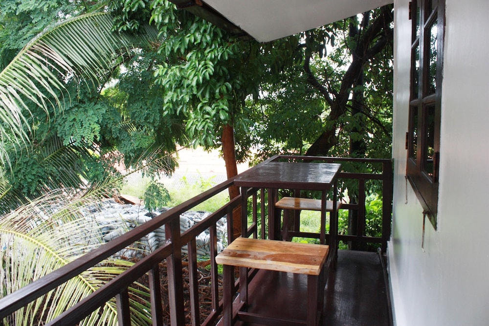 Lantern Inn Koh Lipe