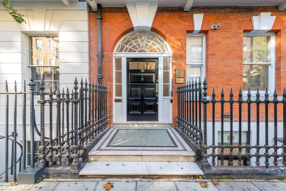 Stylish Harley Street Apartment