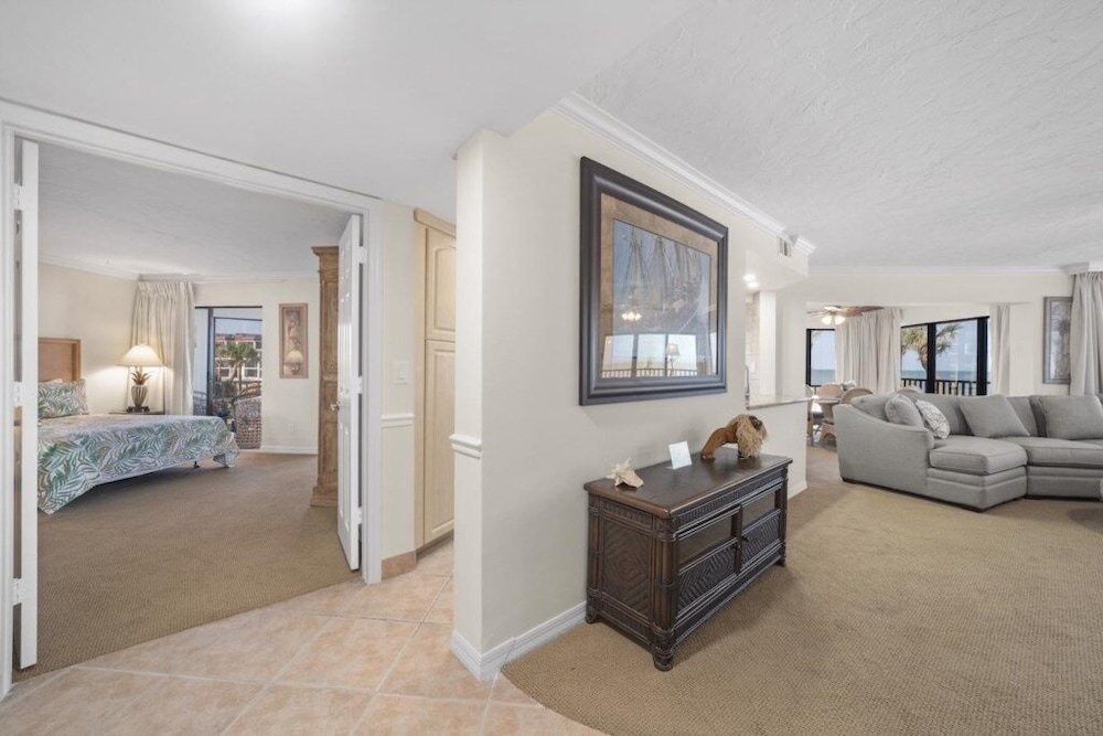 Pointe Santo A24 3 Bedroom Condo