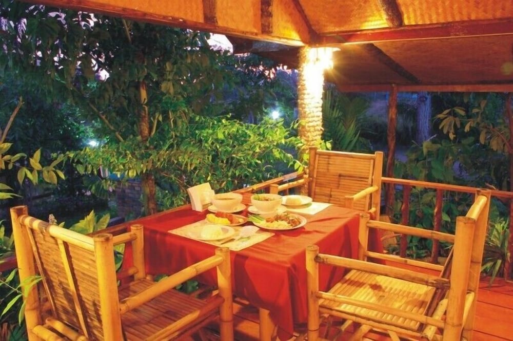Baan Po Ngam Resort