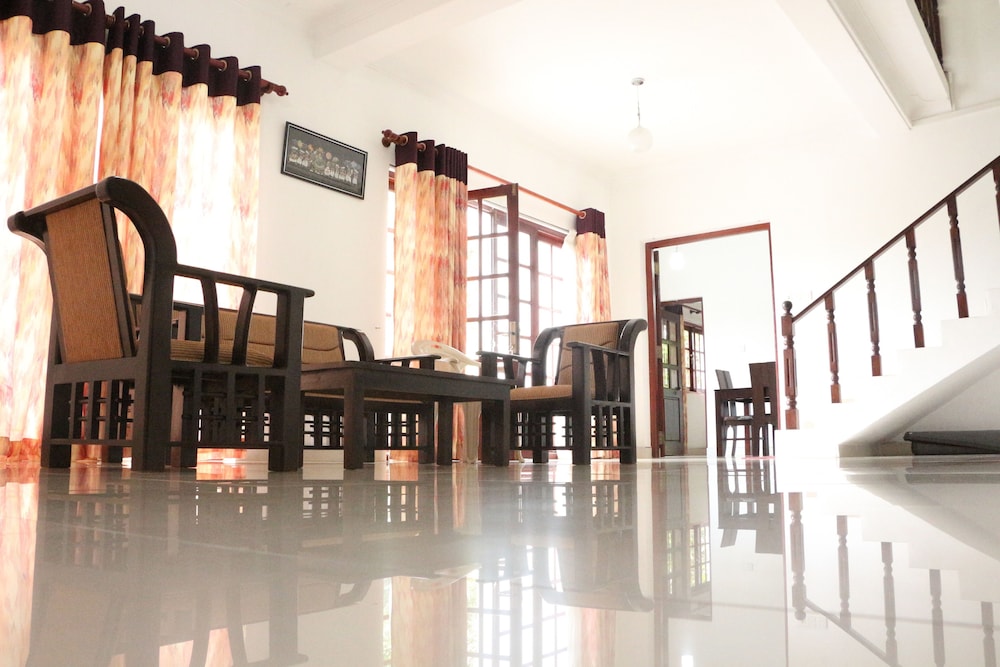 Soha Villa Kandy view 3