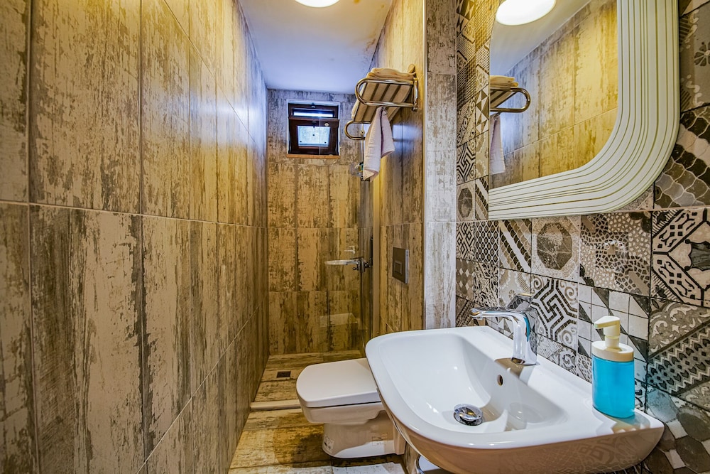 Melina Konuk Evi - Image 20