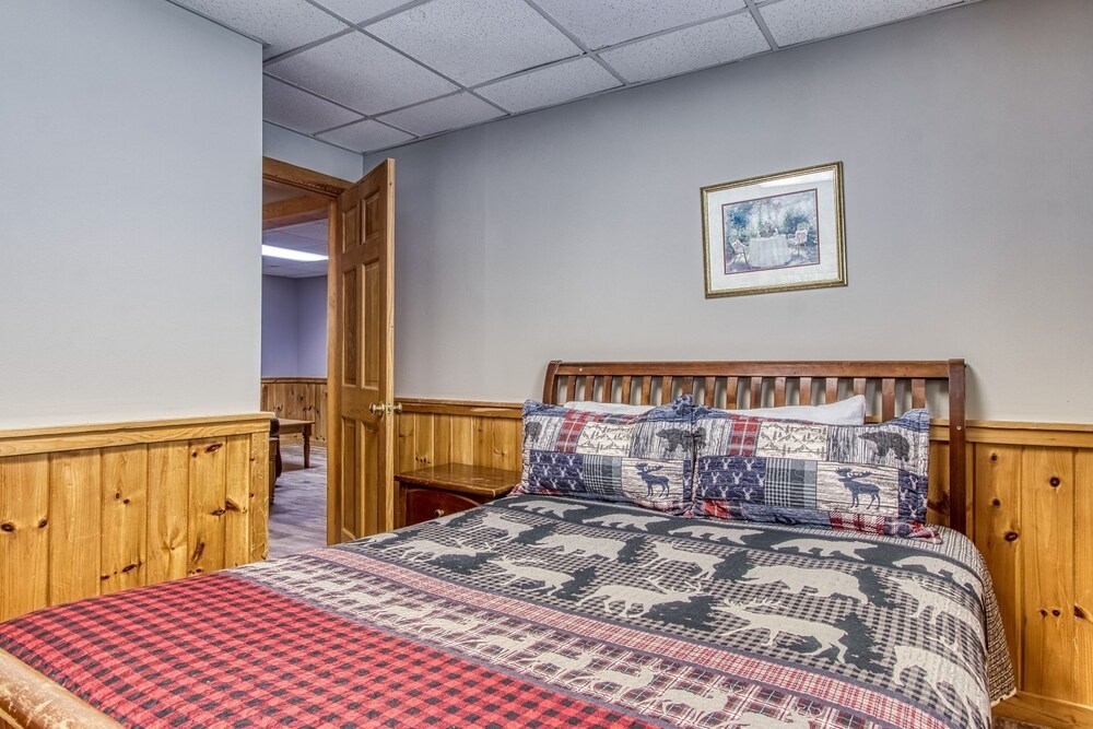 Er33 Ganma's Getaway Great Location, close To Town 4 Bedroom Cabin by RedAwning view 5