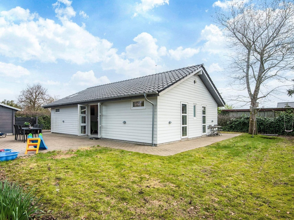 4 Star Holiday Home in Borkop