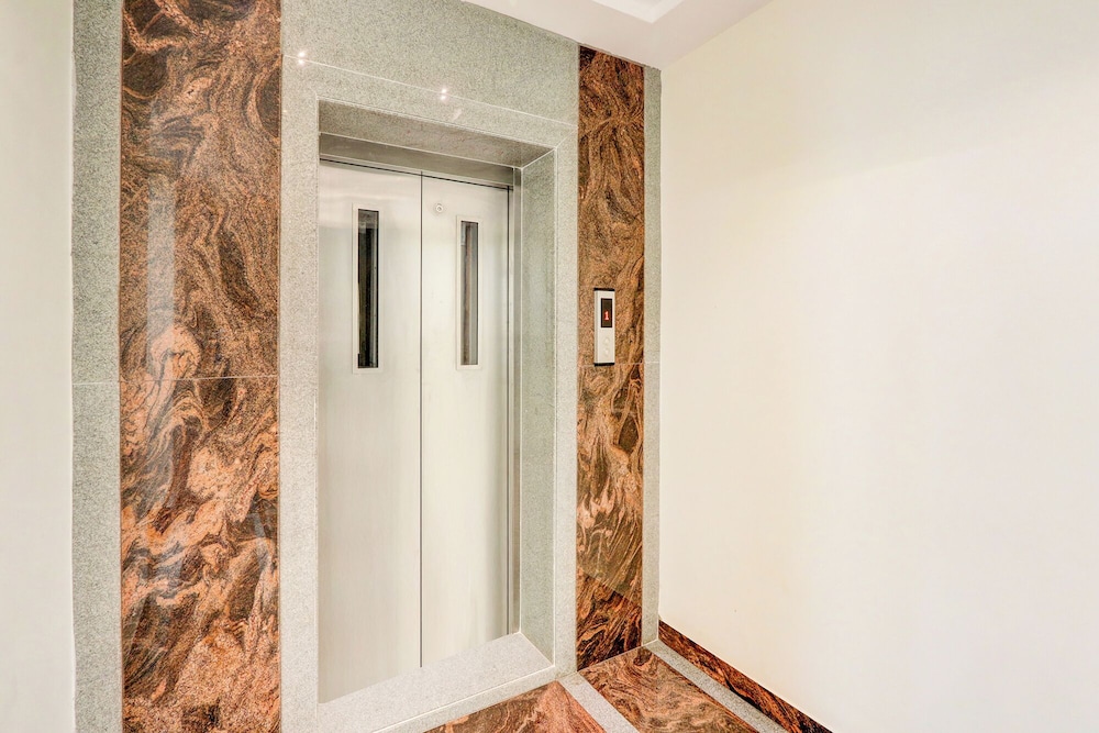 Fabhotel Vishnu Grand