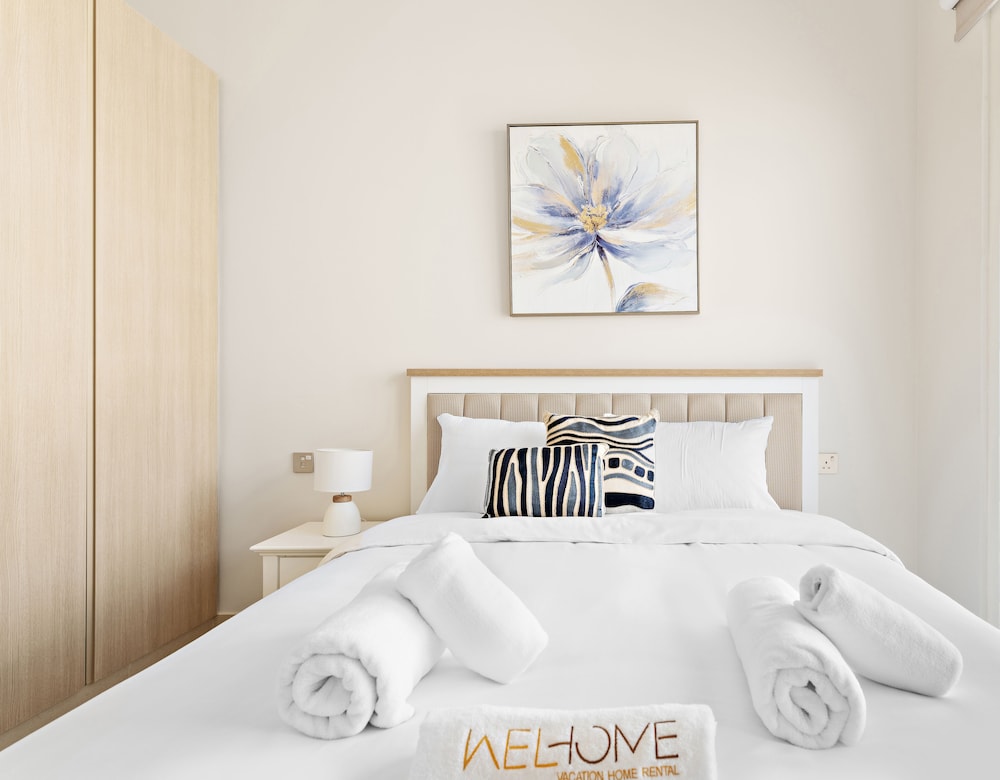 WelHome - Breathtaking View 1BR Apt in Damac Hills 2 photo 2