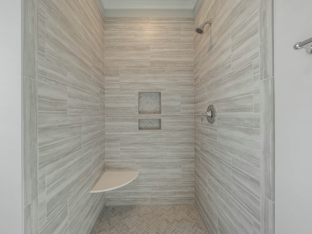 Love Kure by Carolina Retreats