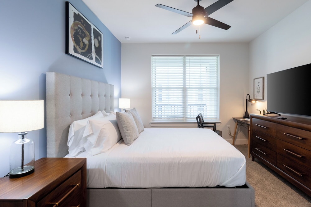 Landing Amazing 1bd, Yoga Studio, Clubhouse