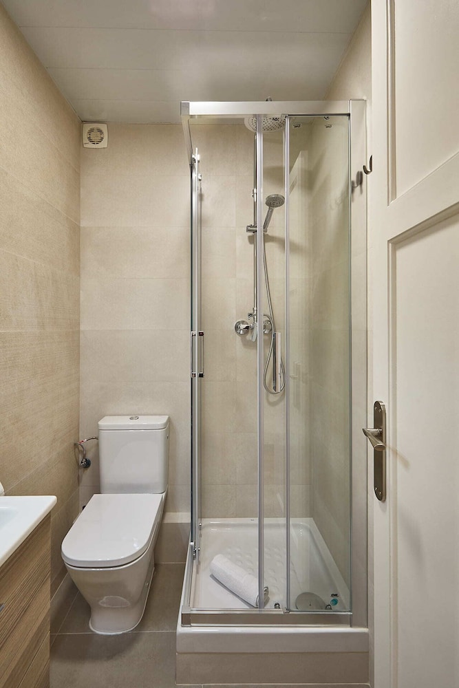 BBarcelona Calabria Flat