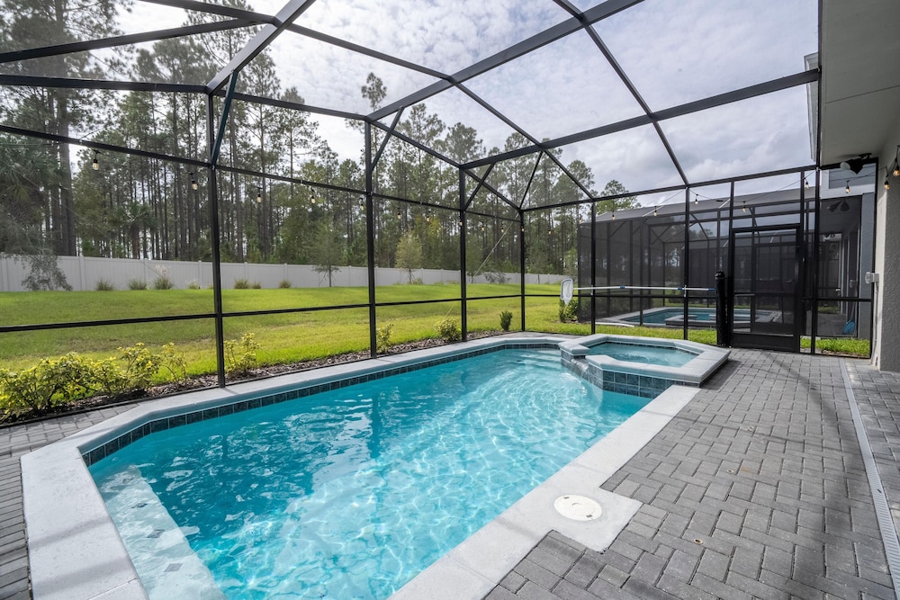 4462 KR - Spacious Resort Getaway