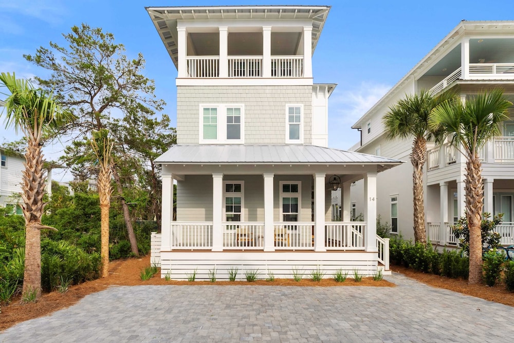 Seacrest Beach Modern Tranquility Walk to Beach