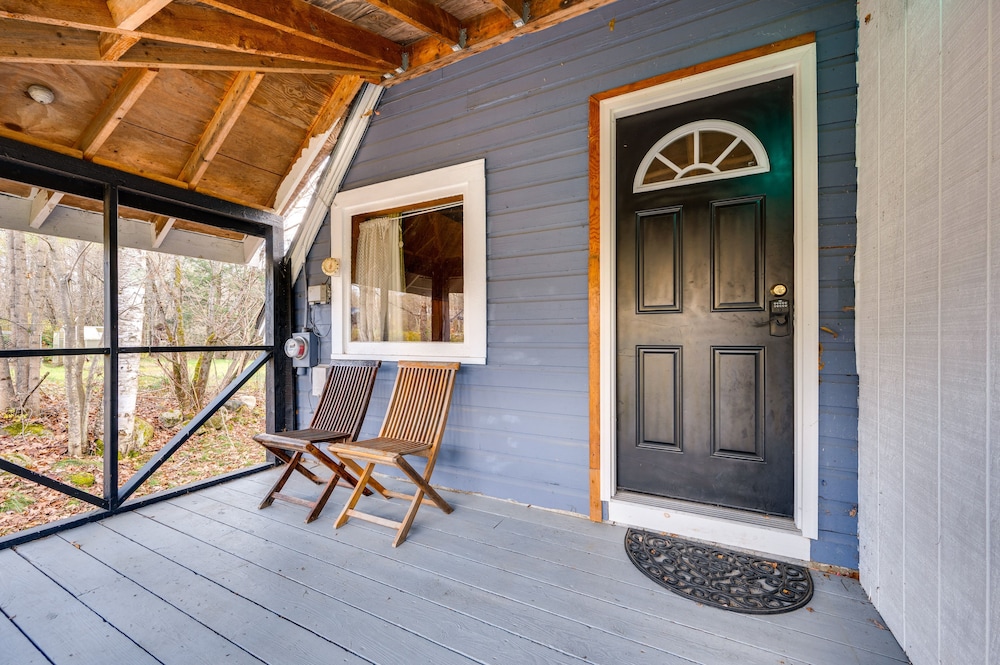 Cozy Bethlehem Family Cabin Near Skiing & Hiking!