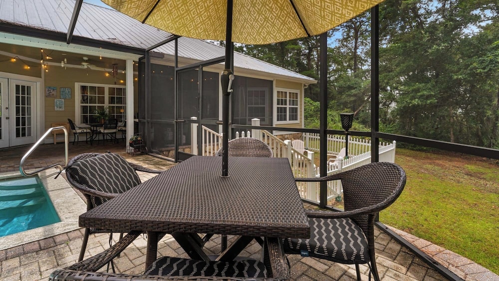 Seacrest 4BR w/ Private Heated Pool + Beach Access & Dolphin Cruise Ticket!