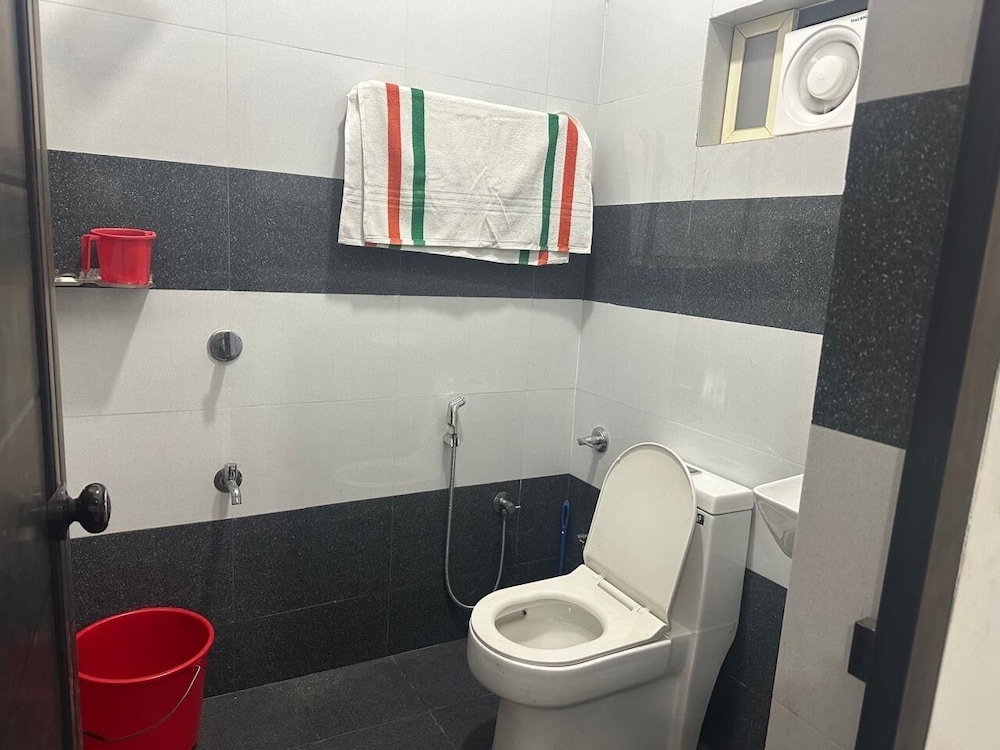 Attiri Apartments
