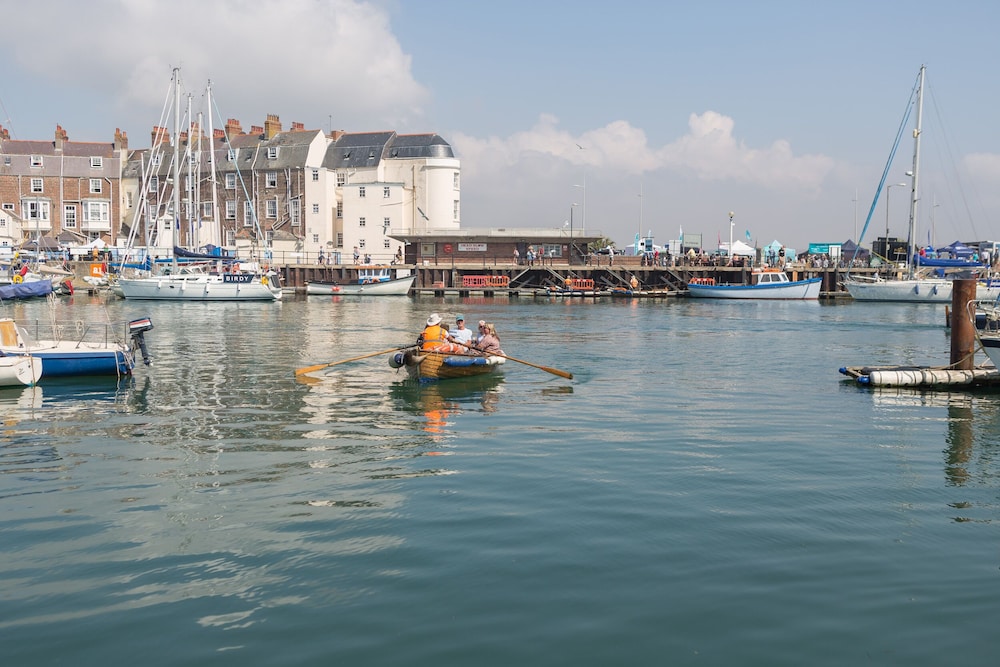 Harbour Tales