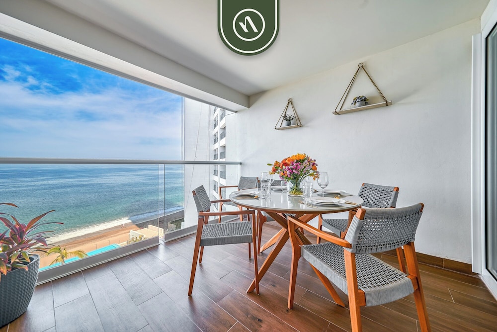 Harbor 171 by Naya Homes