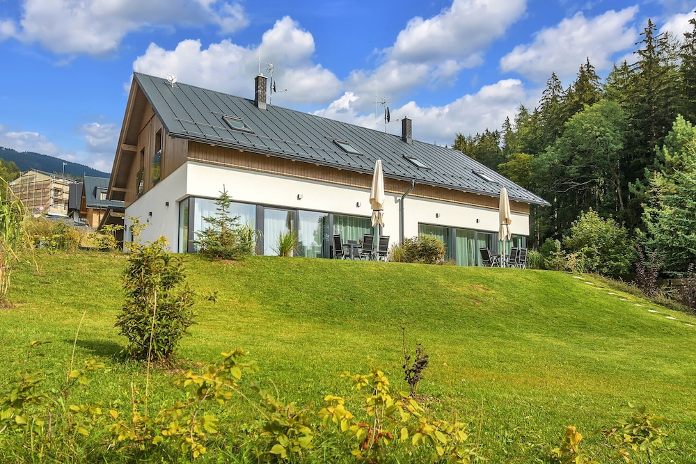 Villa in Krkonose With Sauna and Forest Views
