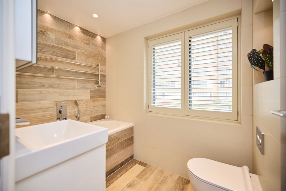 The Regent s Park Scenery - Spacious 3bdr House w Garden and Study Room
