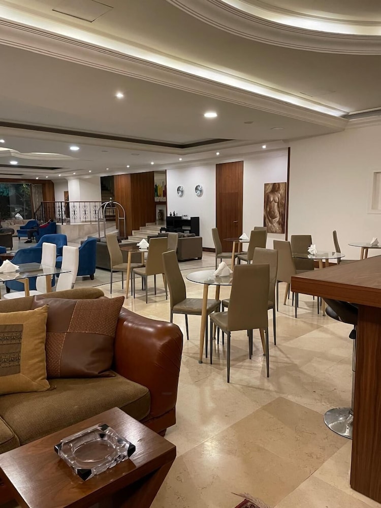 President Hotel
