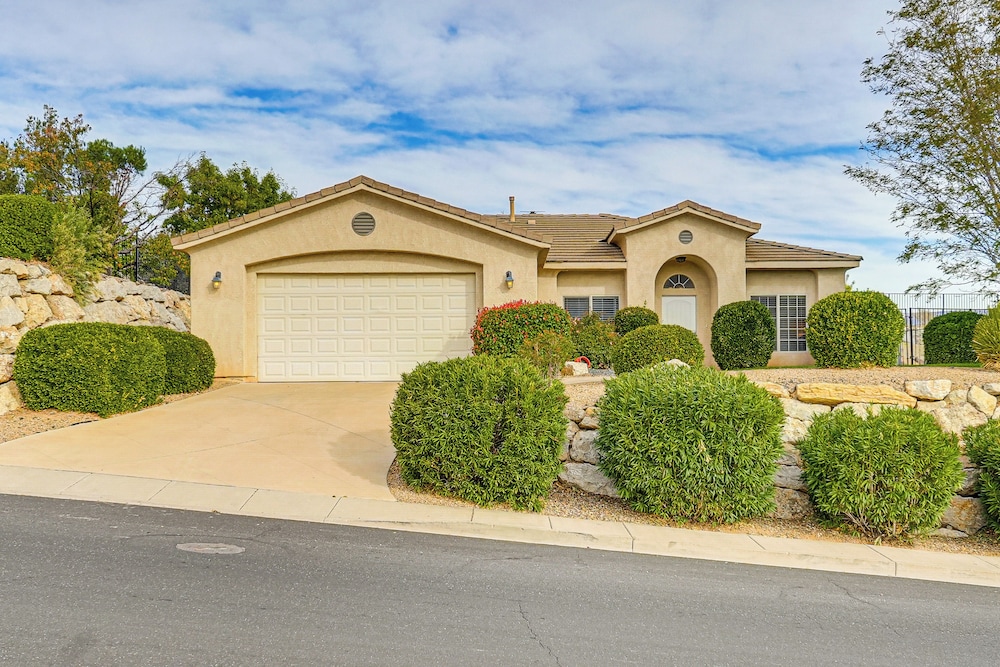 Home w/ Game Room: Near Zion National Park!