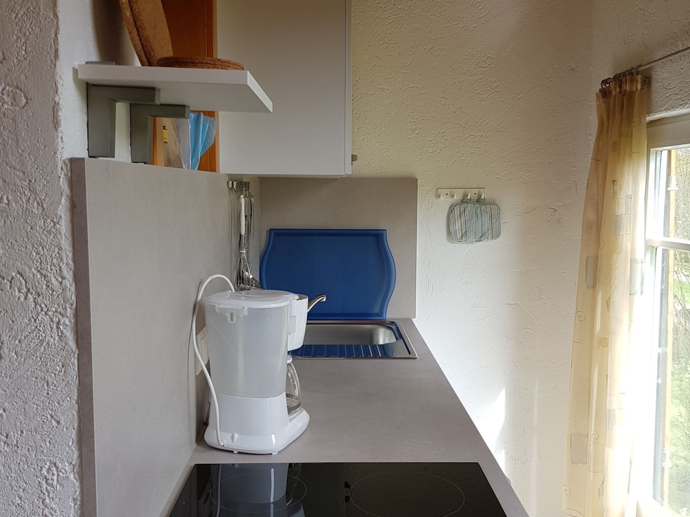 Idyllic Studio Apartment Near Kaifenheim and Near the Forest - Property Image 13