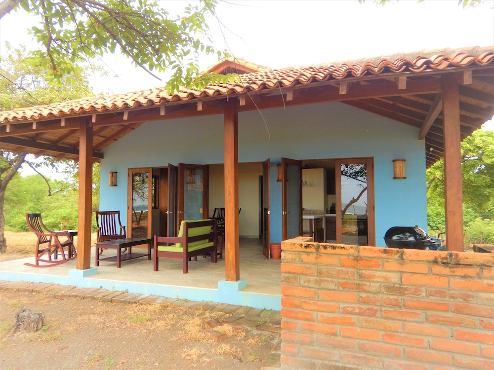 Salt Escapes Nicaragua - Bella Casas