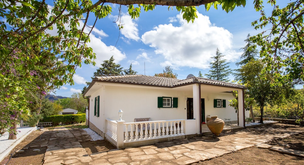 Villa Euphoria