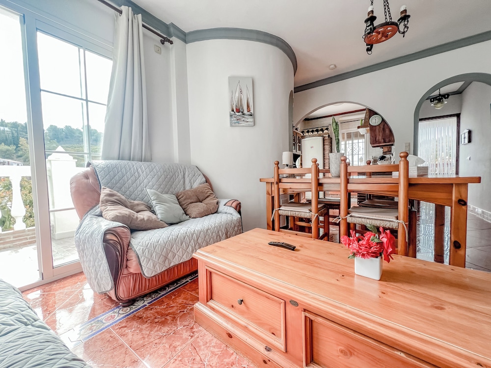 Cd-2253 Two Bedroom Villa With Pool in Frigillana