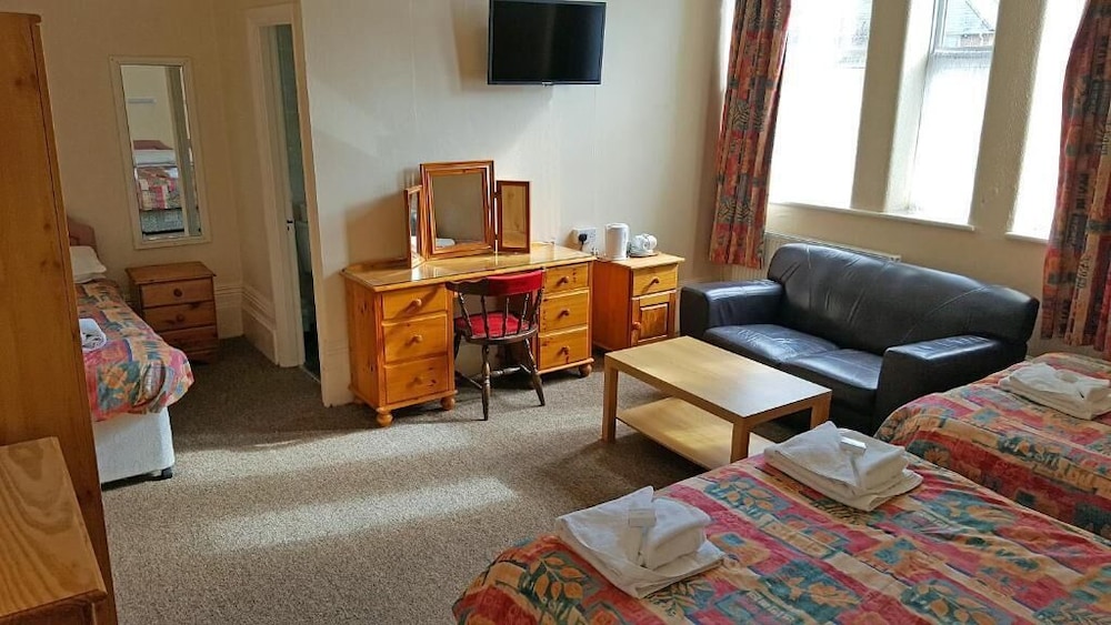 Golden Pension House