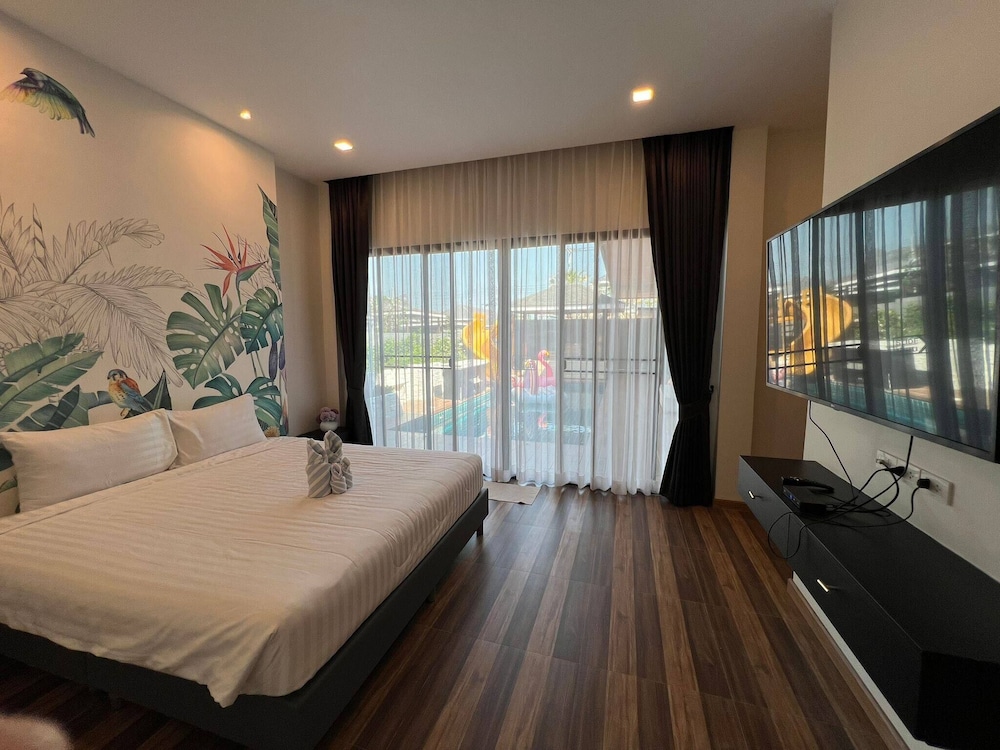 Orange Private Pool Villa, Near Cham Am Beach