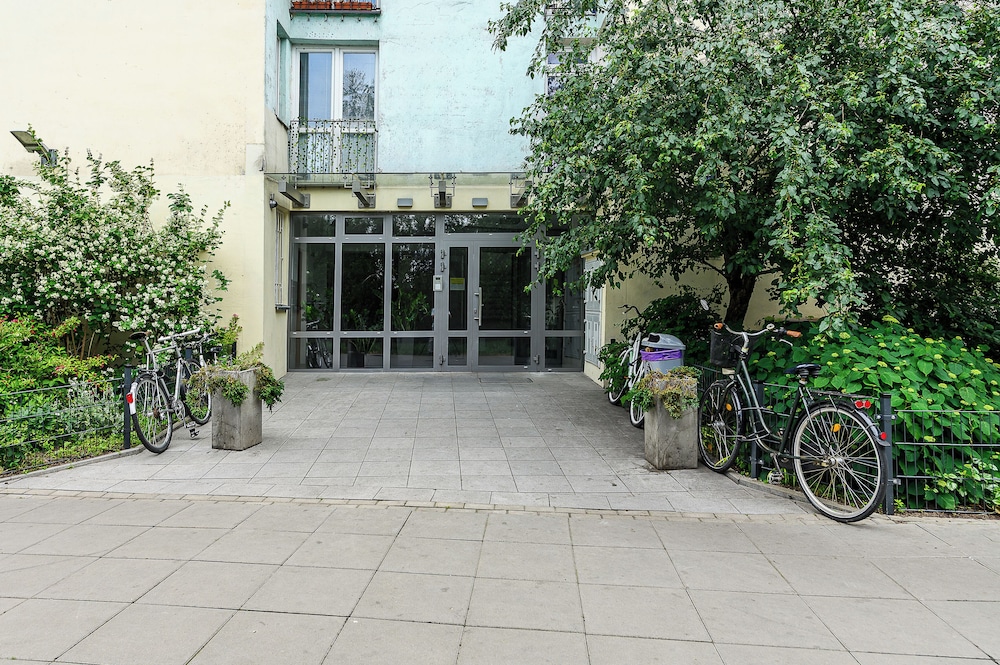 Lumina bright apartments in Warsaw