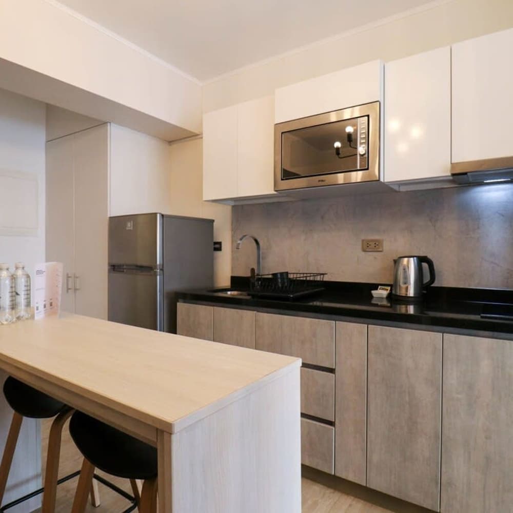 Modern Loft Overlooking Estadio Luis Galdez view 5