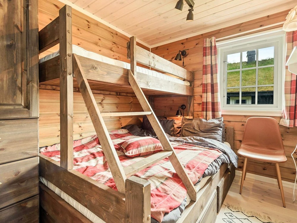 9 Person Holiday Home in Rauland