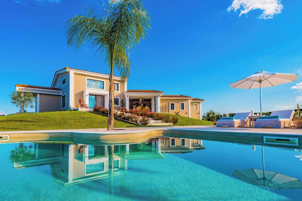 Villa Shangri-la