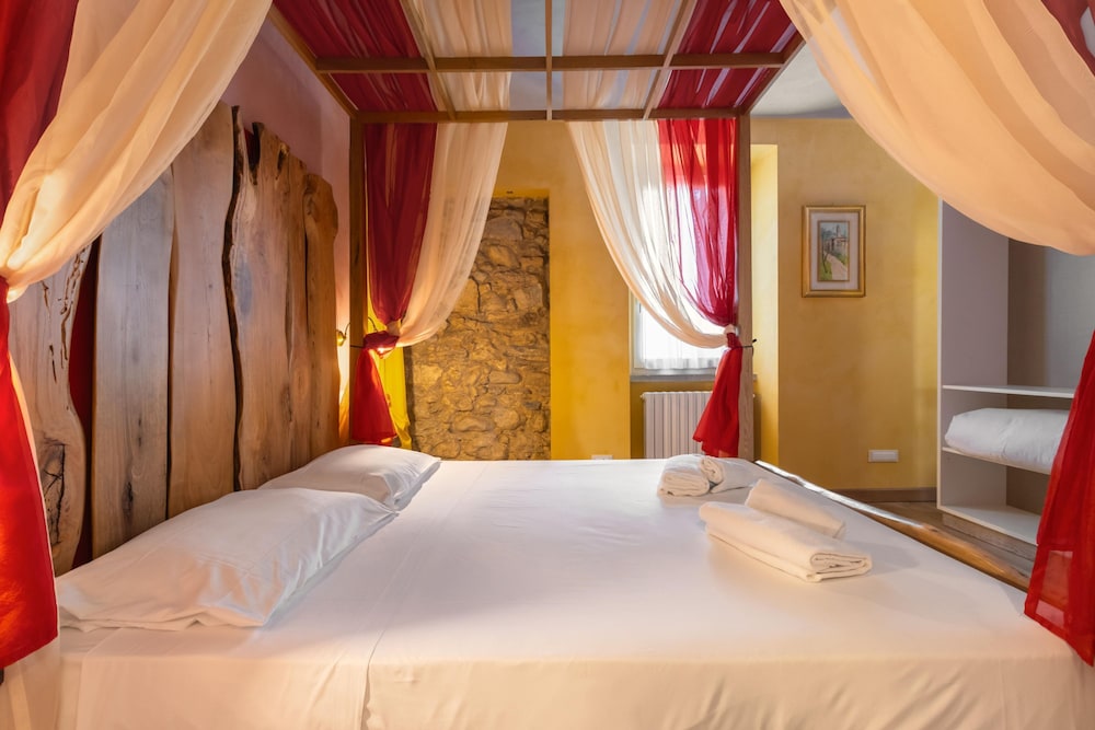 Borgo al Sole 3 by Wonderful Italy