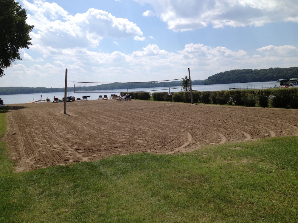 Kavanaugh's Sylvan Lake Resort