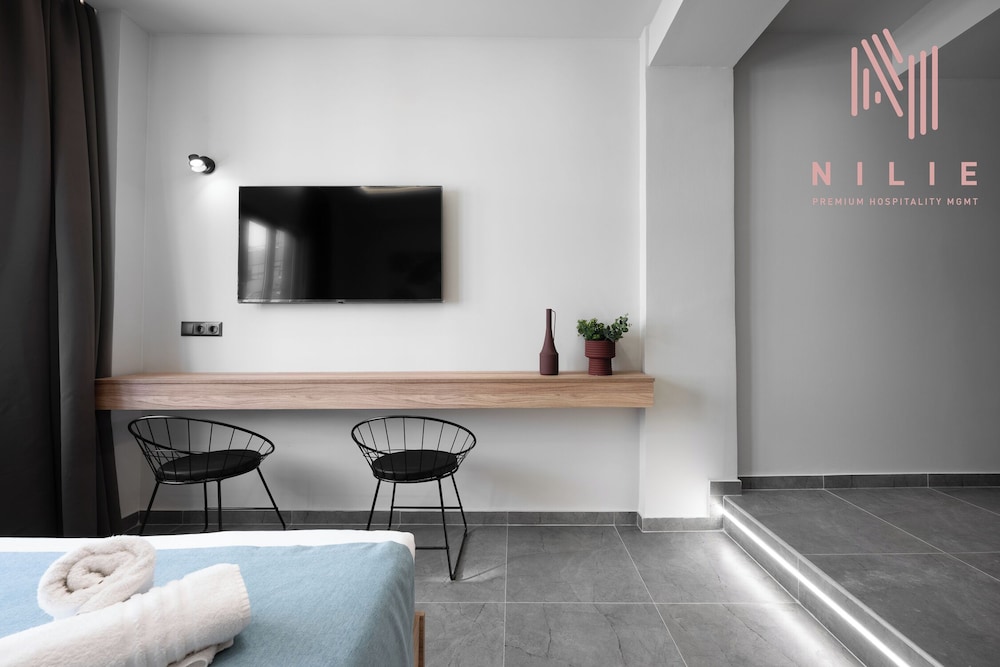 Pantheon Nilie Hospitality MGMT