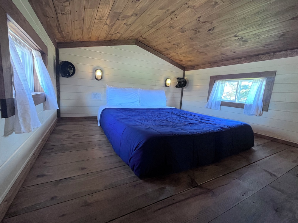 Tiny Home Resorts