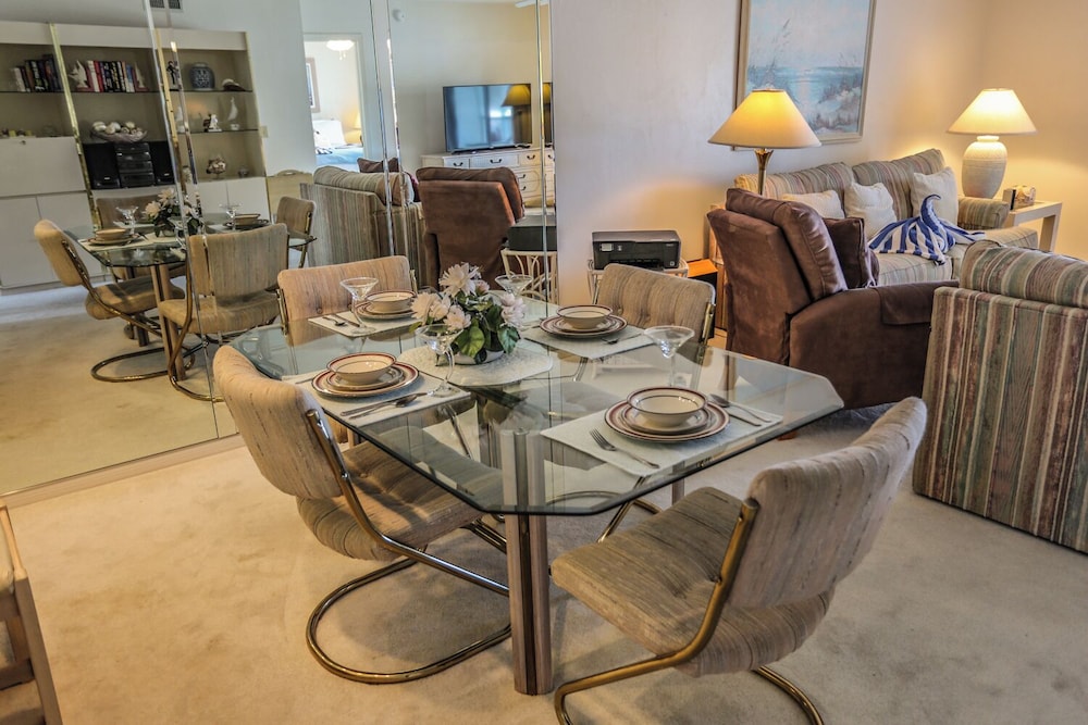 Royal Pelican 173 by Distinctive Beach Rentals view 2