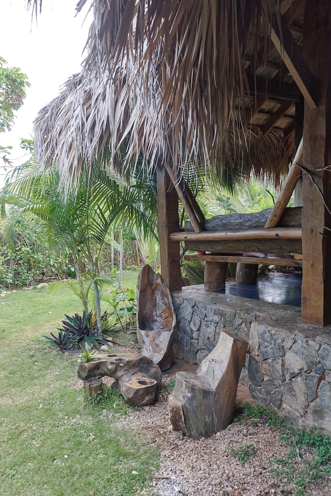 CHALET TROPICAL Hotel & Restaurant-Pizzeria