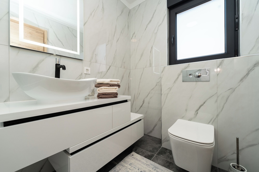 Penthouse Adela