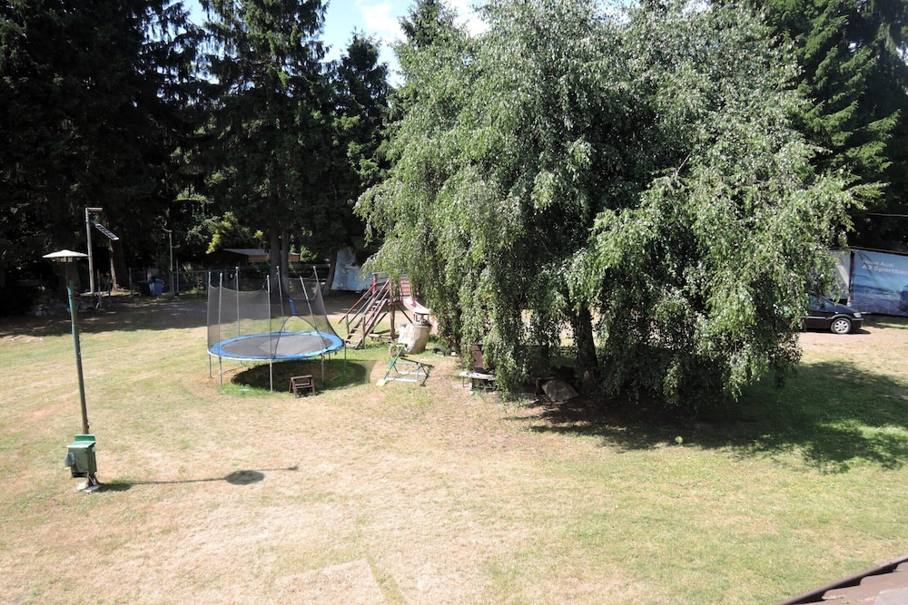 Lakeside Agritourism Retreat in Kolczewo
