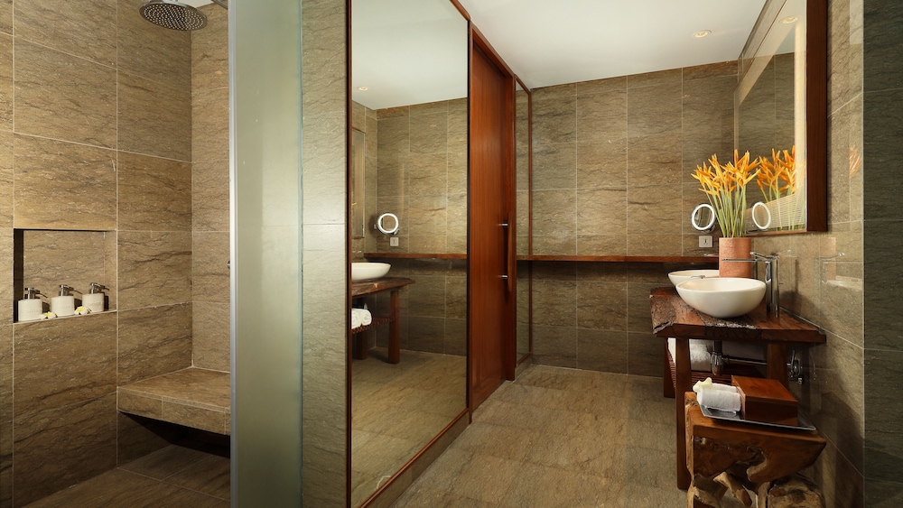 Maya Ubud Resort & Spa 16