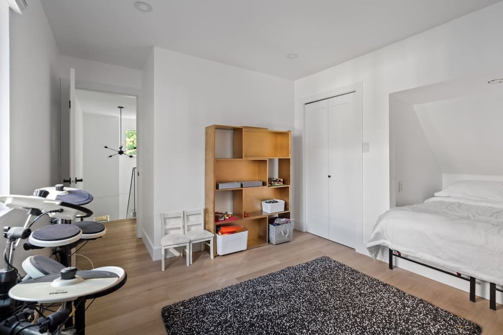 Modern Kits Family Duplex