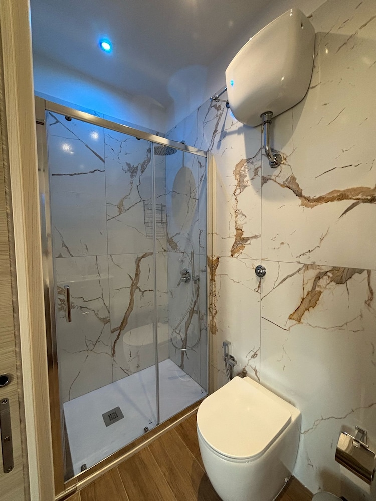 Caridei Rooms