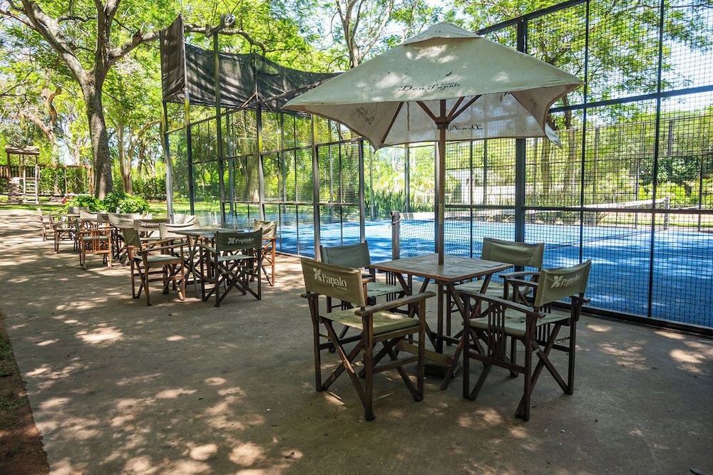 Papalo Resort Hotel
