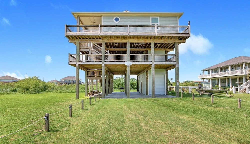La` Bella Vie 3 Bedroom Home